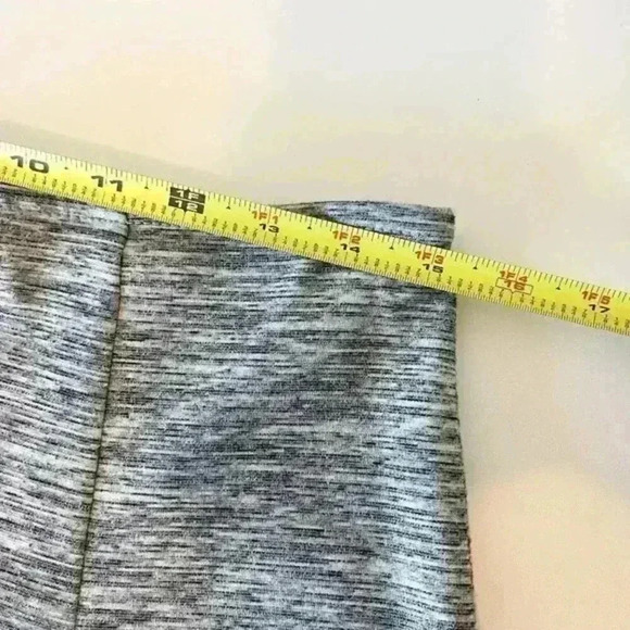 Gap Skater Skirt in Space-Dye Gray (SZ M) - Picture 5 of 5